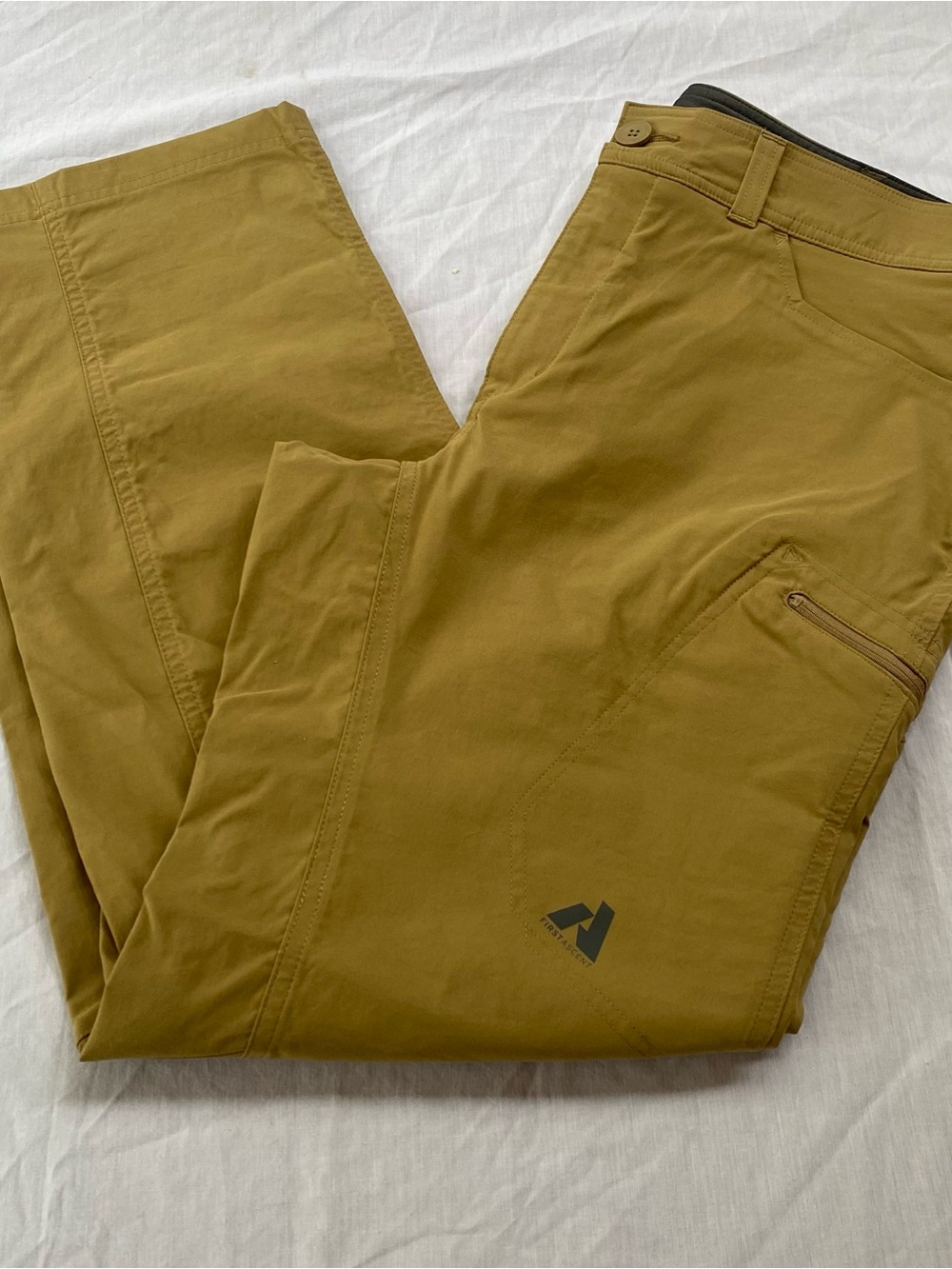 Eddie Bauer First Ascent Hiking Pants Mens 38x32 Tan Nylon Stretch Outdoor Trail - Picture 2 of 10